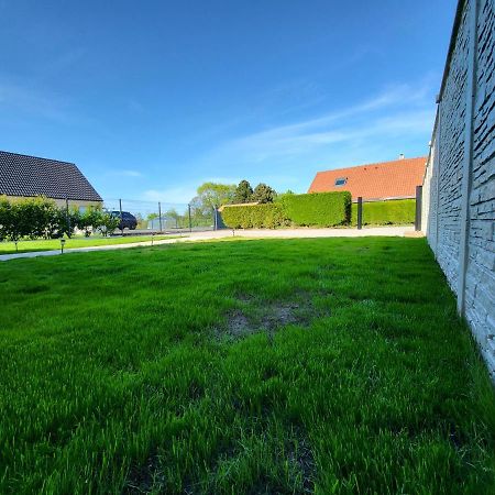 La Maison Des Vacances 8 Personnes Ghyvelde Ngoại thất bức ảnh