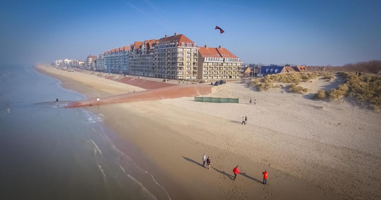 La Maison Des Vacances 8 Personnes Ghyvelde Ngoại thất bức ảnh